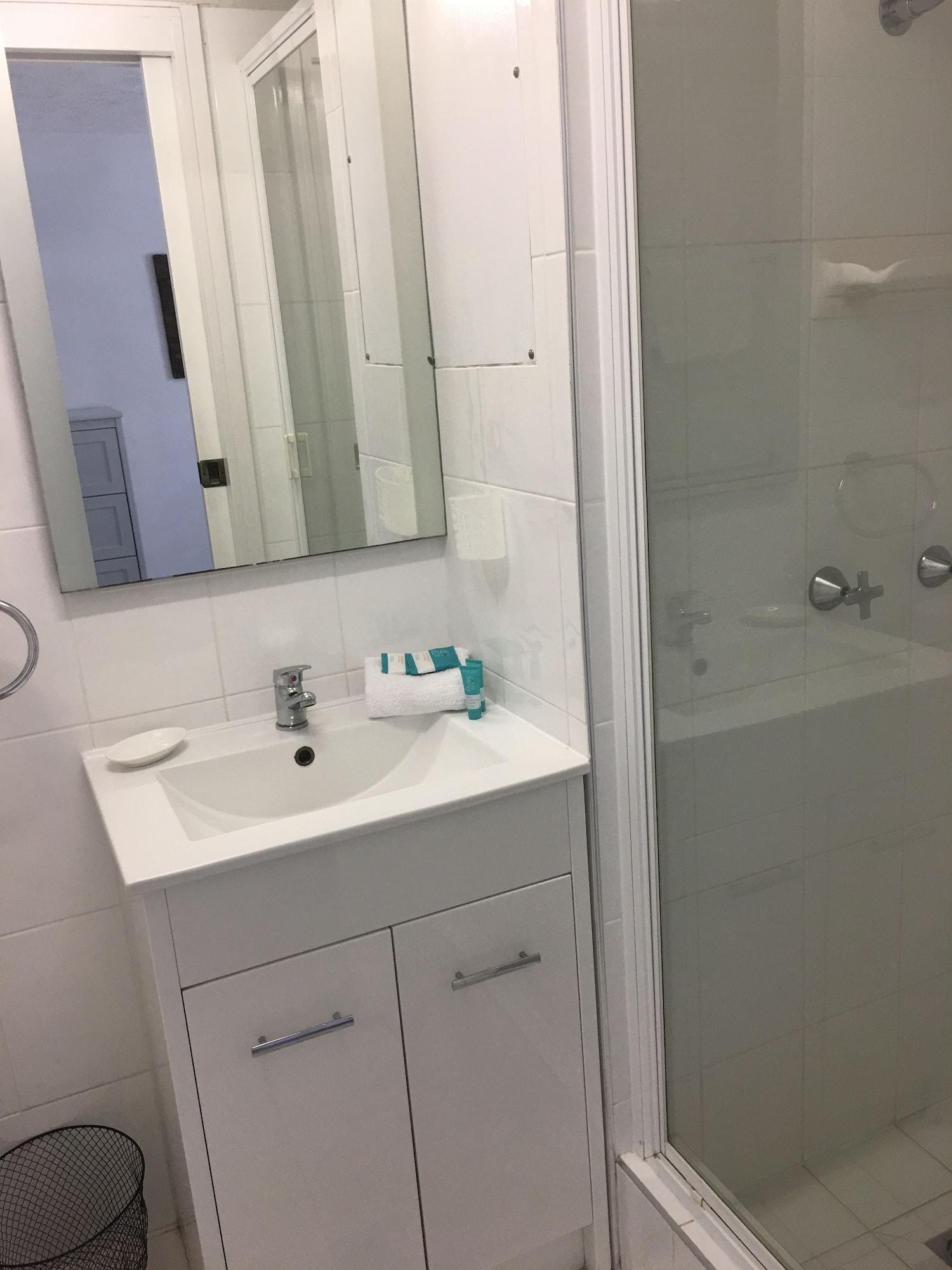 Merrima Court Holidays Caloundra Bagian luar foto