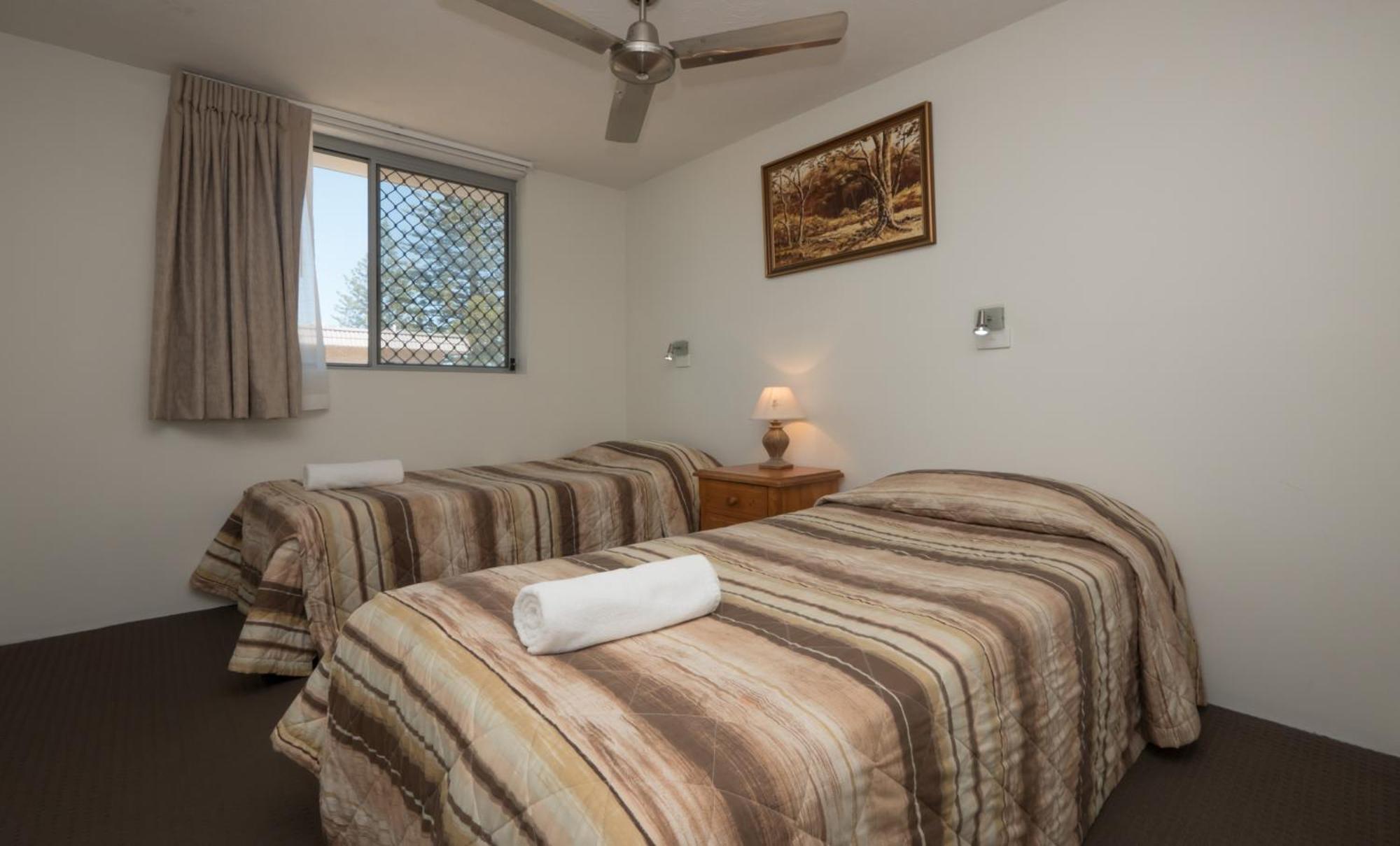 Merrima Court Holidays Caloundra Ruang foto
