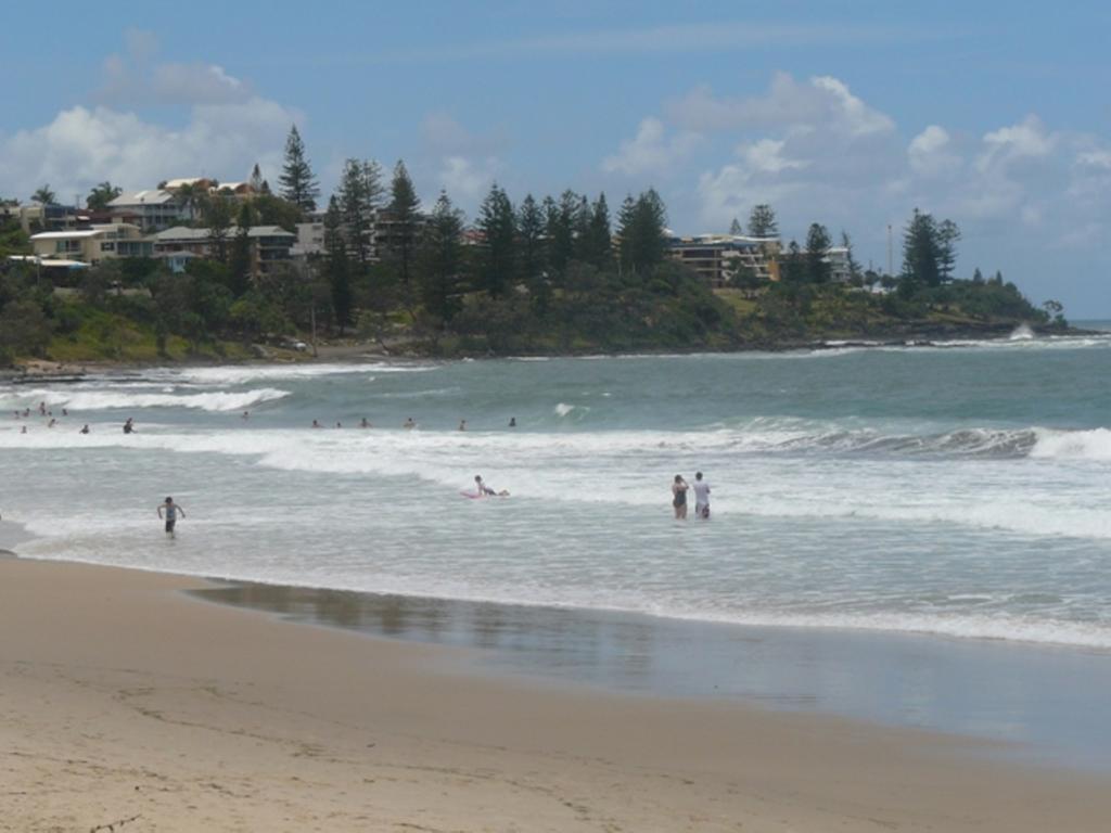 Merrima Court Holidays Caloundra Bagian luar foto