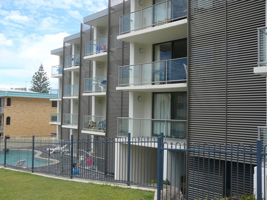Merrima Court Holidays Caloundra Bagian luar foto