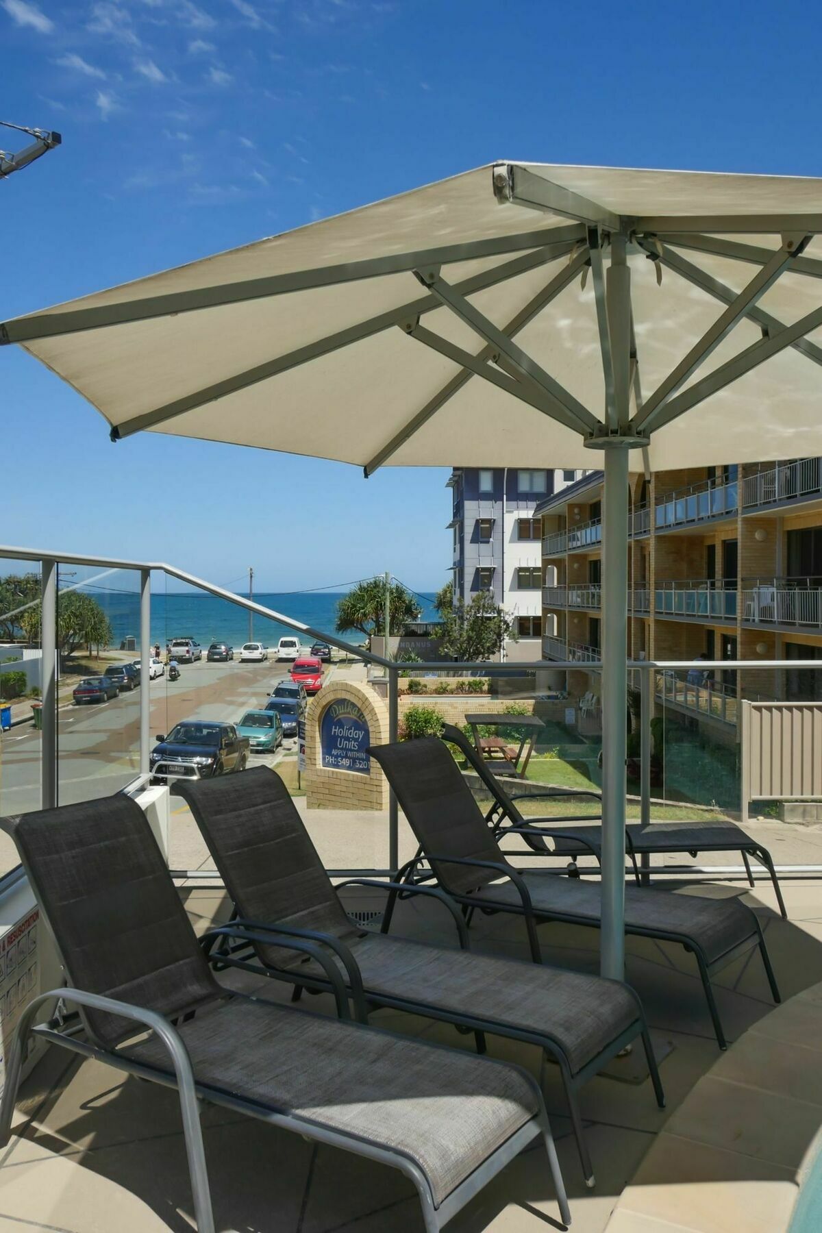 Merrima Court Holidays Caloundra Bagian luar foto